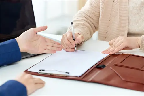 爱沙尼亚人去到瑞士旅游需要多少天